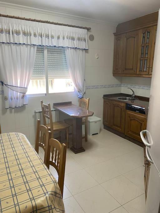 O Lar De Jose Apartment Monforte De Lemos Exterior foto